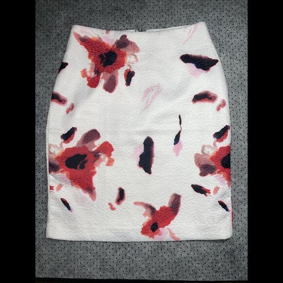 Philosophy Dresses & Skirts - Women's‎ Philosophy Beautiful Abstract Floral Business Career Pencil Skirt Sz 2